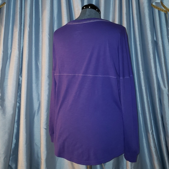 PINK Victoria's Secret Long Sleeve Tee Size; Medium NWT - Picture 2 of 6